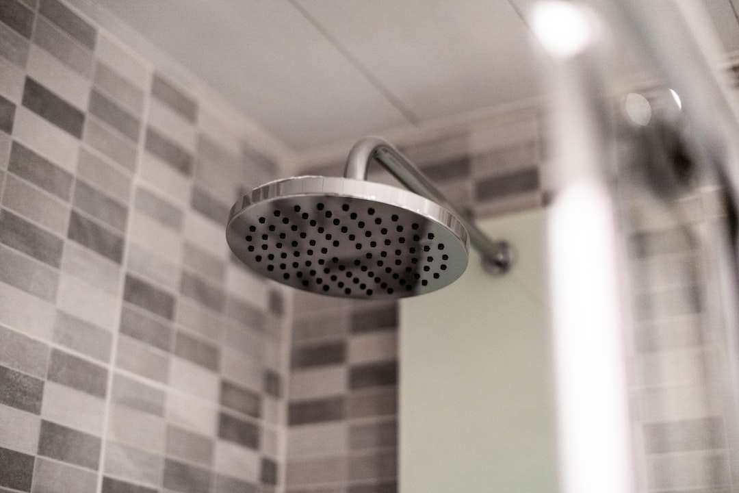 Prysznice ekologiczne: Innowacyjne rozwiązania dla zrównoważonej łazienki
