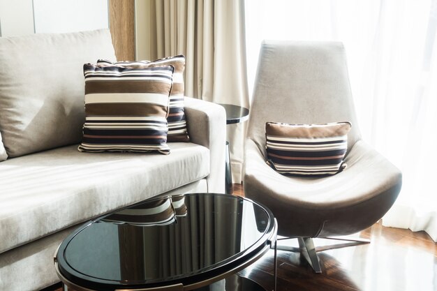 Jak wybrać idealne meble do nowoczesnego wnętrza?